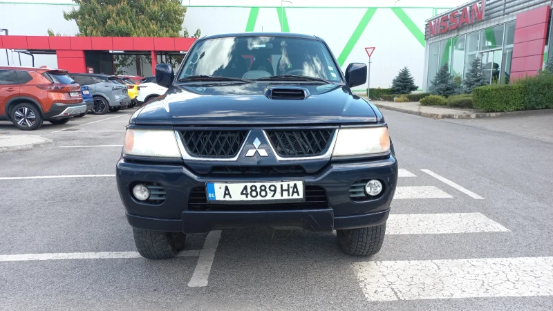 Mitsubishi Pajero sport, снимка 1 - Автомобили и джипове - 48029367