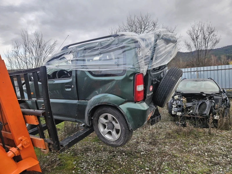 Suzuki Jimny 1.3i, снимка 6 - Автомобили и джипове - 48336887