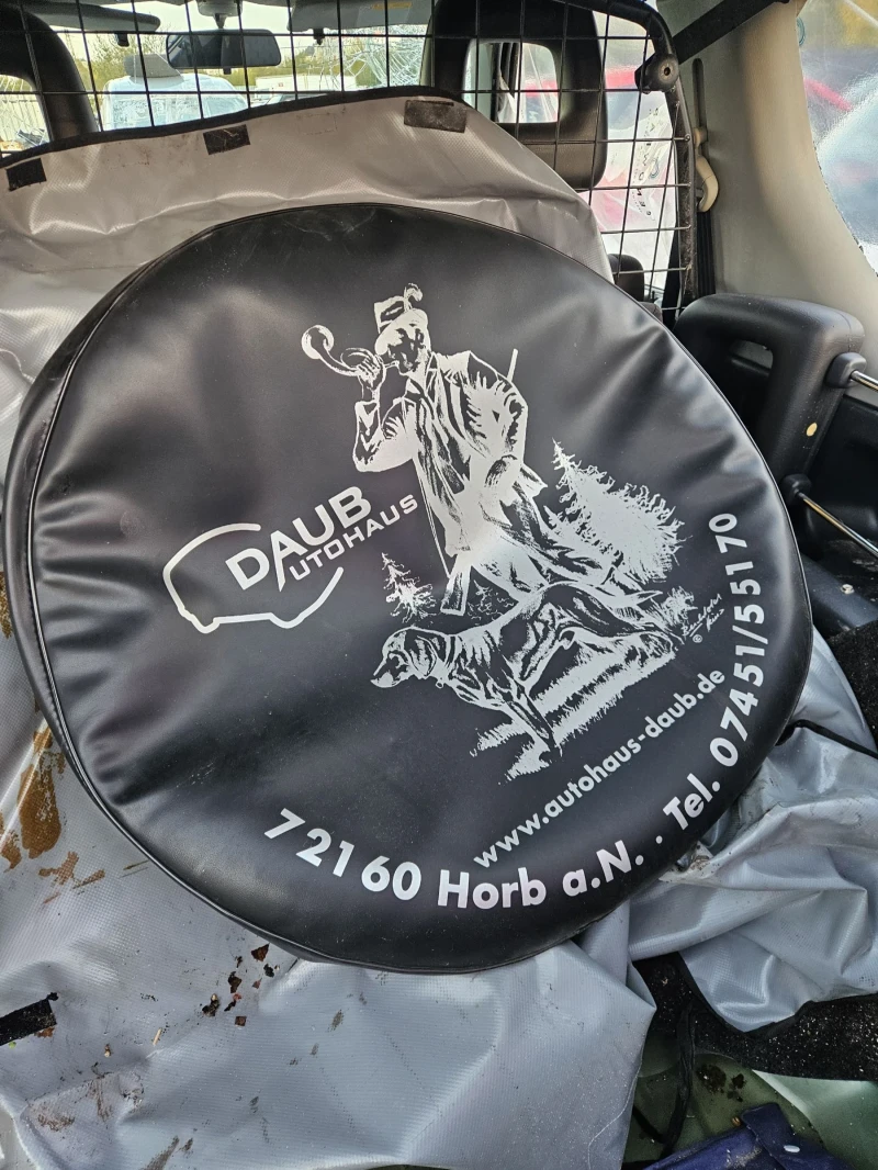 Suzuki Jimny 1.3i, снимка 16 - Автомобили и джипове - 48336887