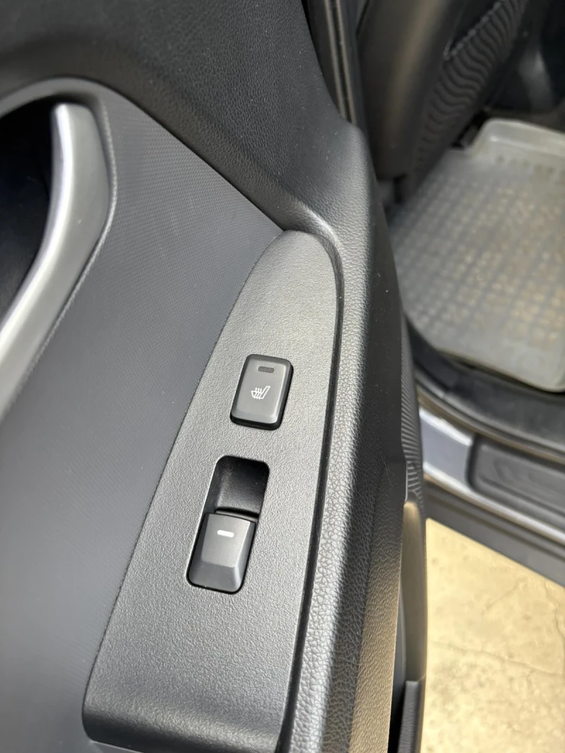 Kia Sportage, снимка 9 - Автомобили и джипове - 52420065