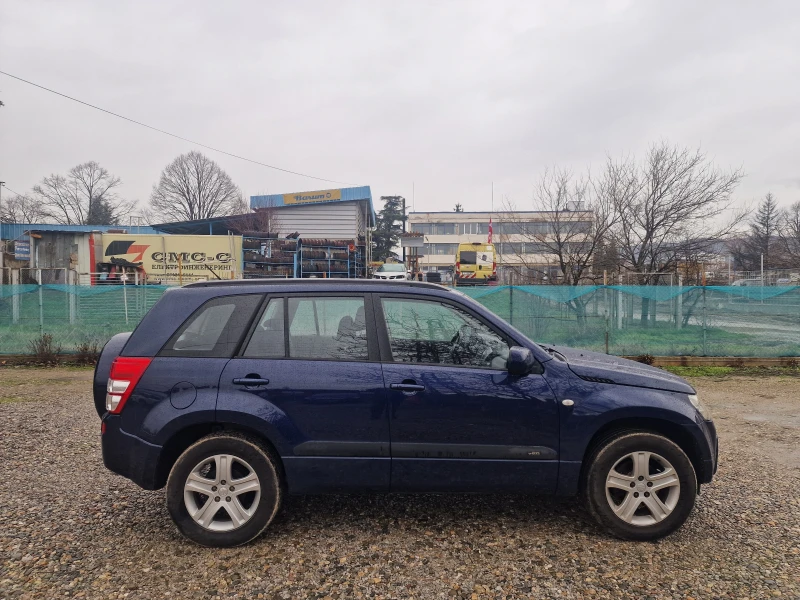 Suzuki Grand vitara AUTOMATIC 4X4, снимка 4 - Автомобили и джипове - 53065970