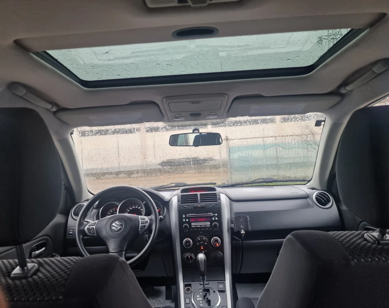 Suzuki Grand vitara AUTOMATIC 4X4, снимка 13 - Автомобили и джипове - 53065970