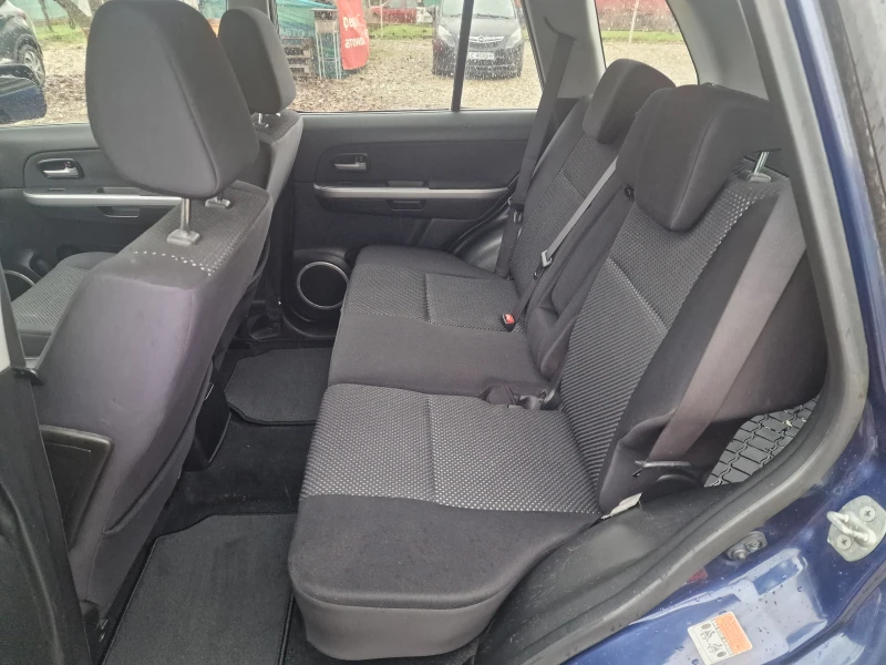 Suzuki Grand vitara AUTOMATIC 4X4, снимка 11 - Автомобили и джипове - 53065970