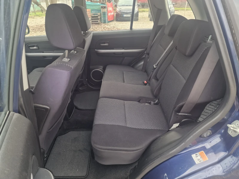 Suzuki Grand vitara AUTOMATIC 4X4, снимка 10 - Автомобили и джипове - 53065970