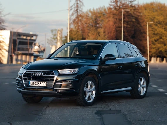 Audi Q5, снимка 2 - Автомобили и джипове - 54449874
