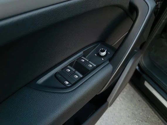 Audi Q5, снимка 11 - Автомобили и джипове - 54449874