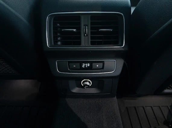Audi Q5, снимка 6 - Автомобили и джипове - 54449874