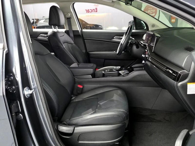 Kia Sportage HEV 1.6 2WD| 226к.с.| ВКЛ.ТЕХНОТЕСТ, снимка 11 - Автомобили и джипове - 55624473