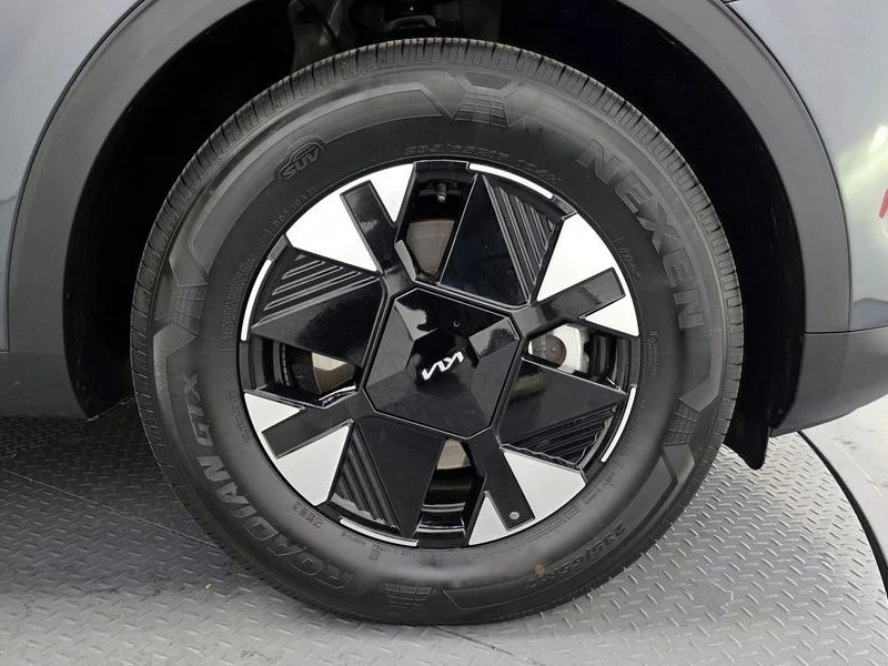 Kia Sportage HEV 1.6 2WD| 226к.с.| ВКЛ.ТЕХНОТЕСТ, снимка 5 - Автомобили и джипове - 55624473