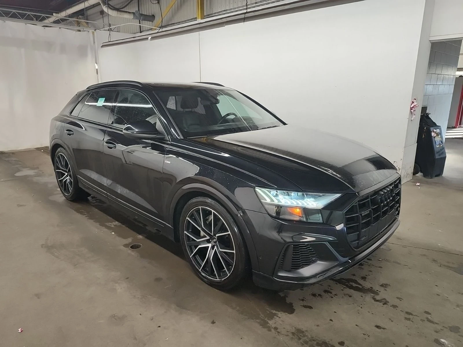 Audi Q8 CARFAX - изображение 3