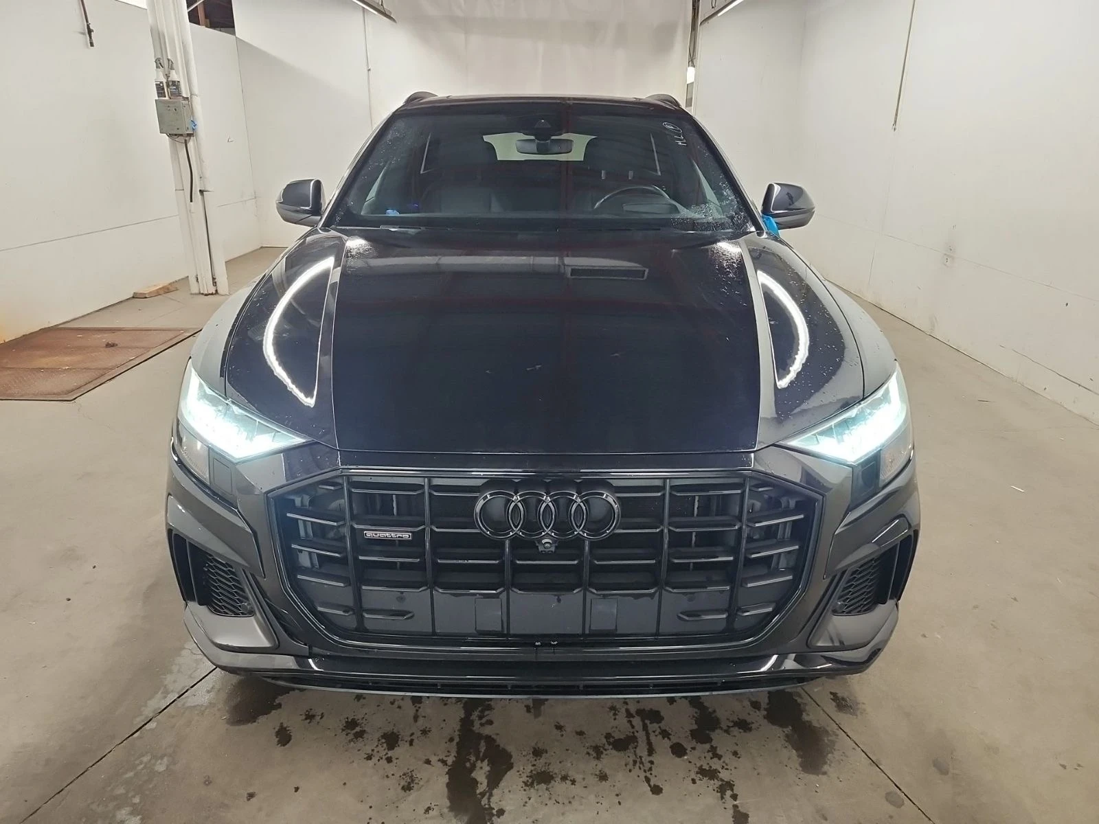 Audi Q8 CARFAX - изображение 2
