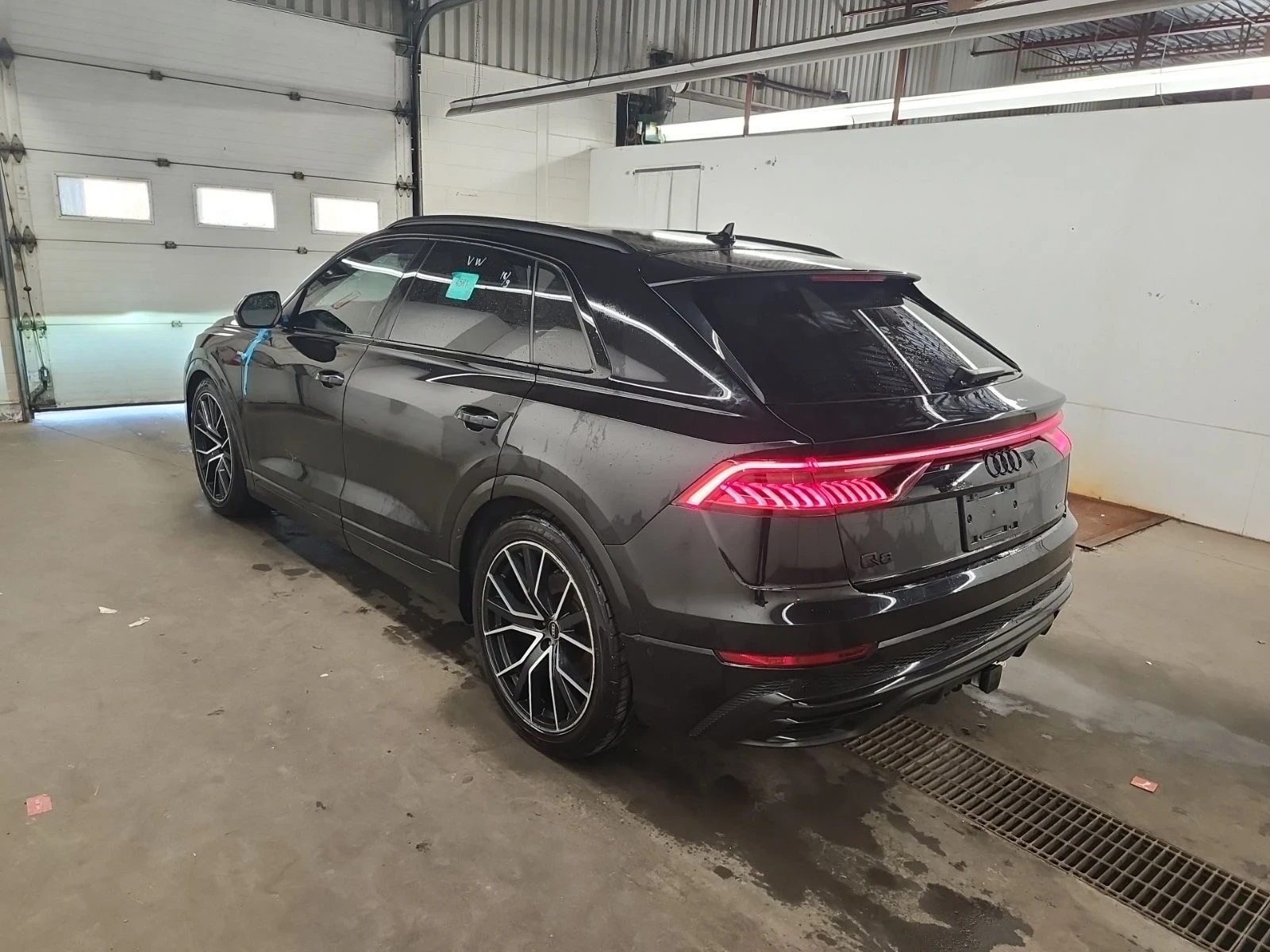 Audi Q8 CARFAX - изображение 5