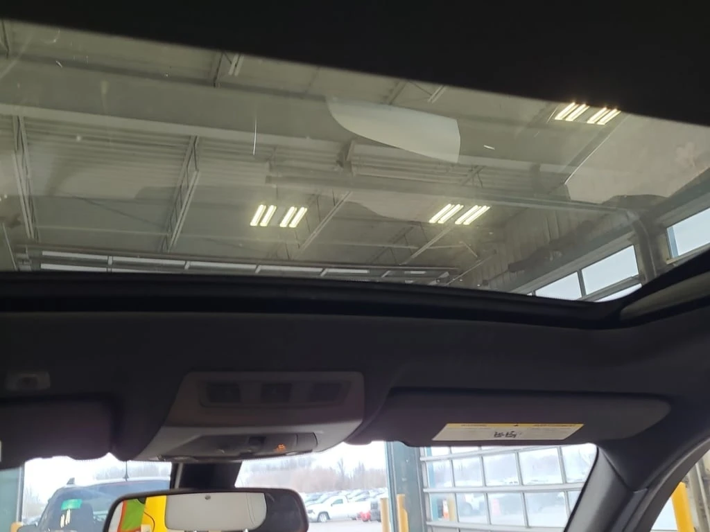 BMW X3 * XDRIVE28I * CARFAX *    | Mobile.bg   11