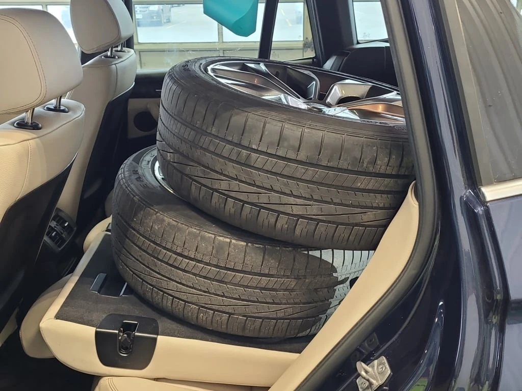 BMW X3 * XDRIVE28I * CARFAX *    | Mobile.bg   12