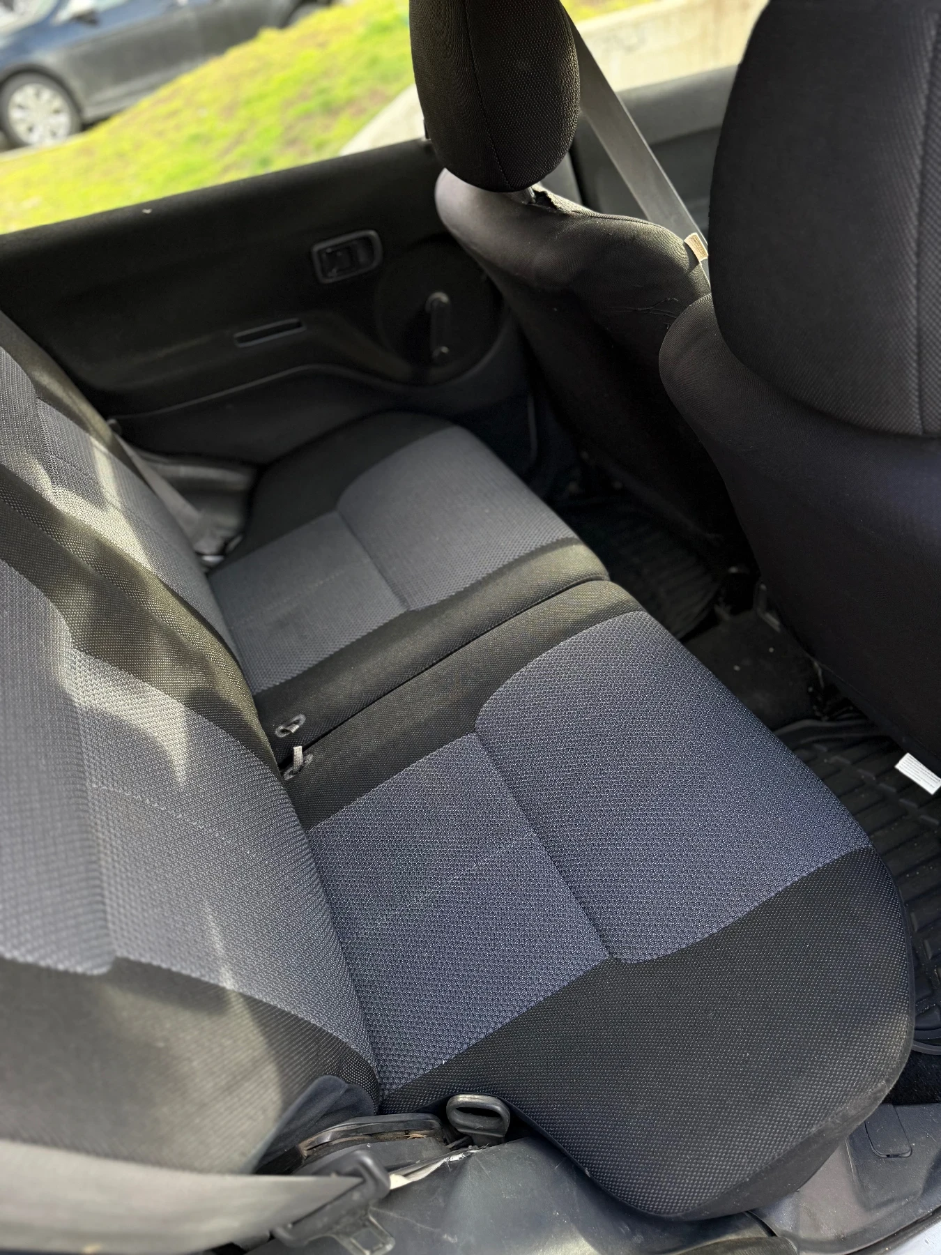 Daihatsu Terios 1.3 4X4 Газ Автоматик - изображение 9