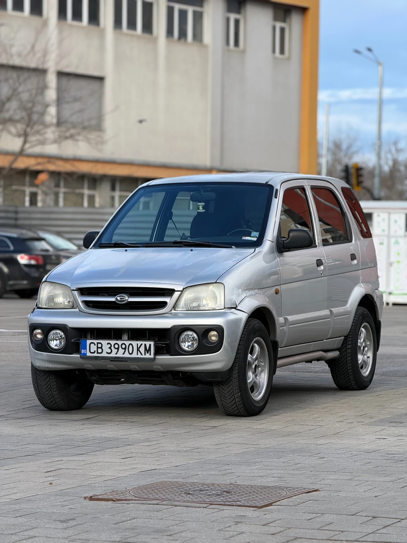 Daihatsu Terios 1.3 4X4 Газ Автоматик - изображение 2