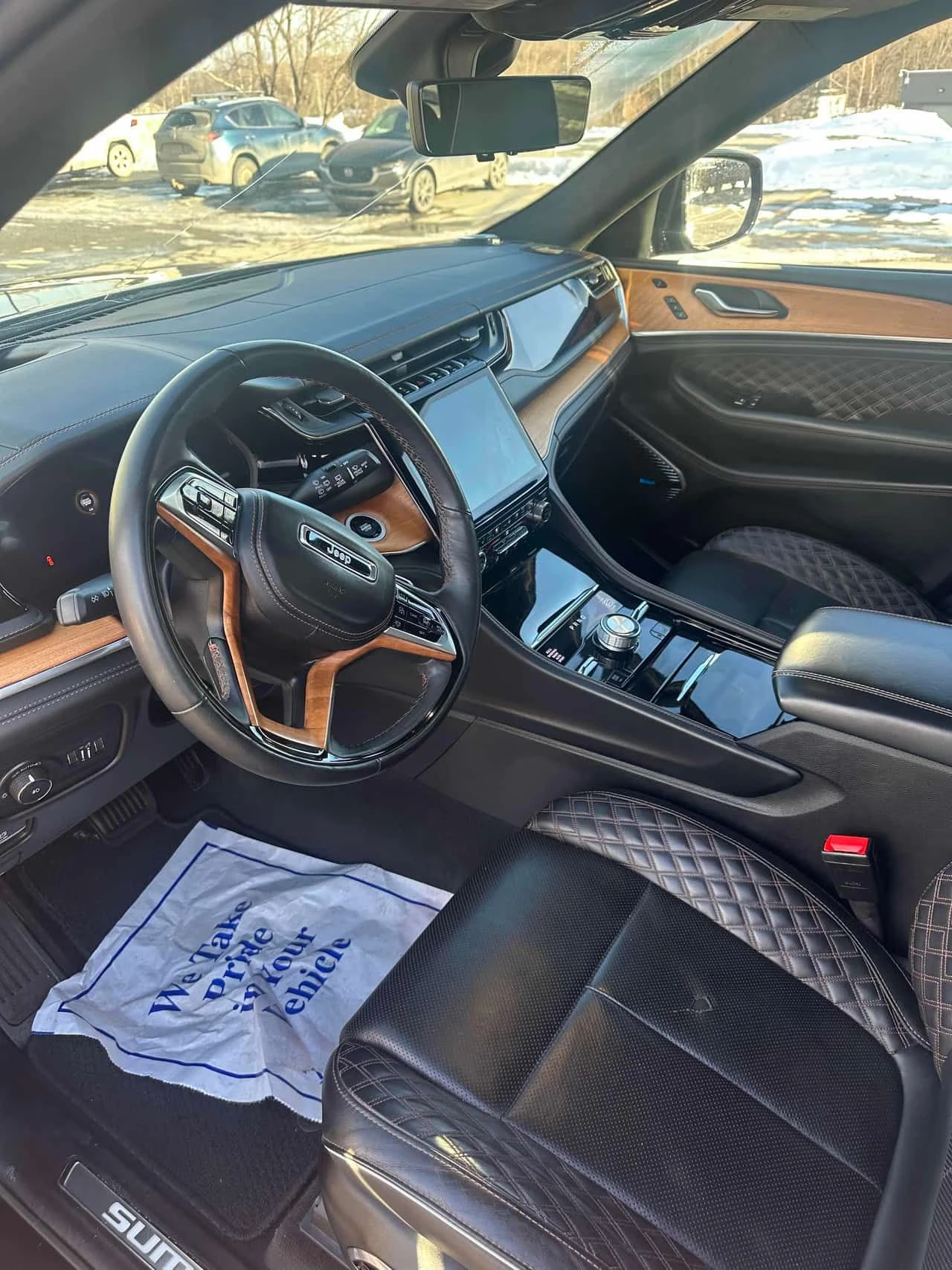 Jeep Grand cherokee Summit Reserve/360/DIS/PANO/NAVI/ОБДУХВАНЕ - изображение 5