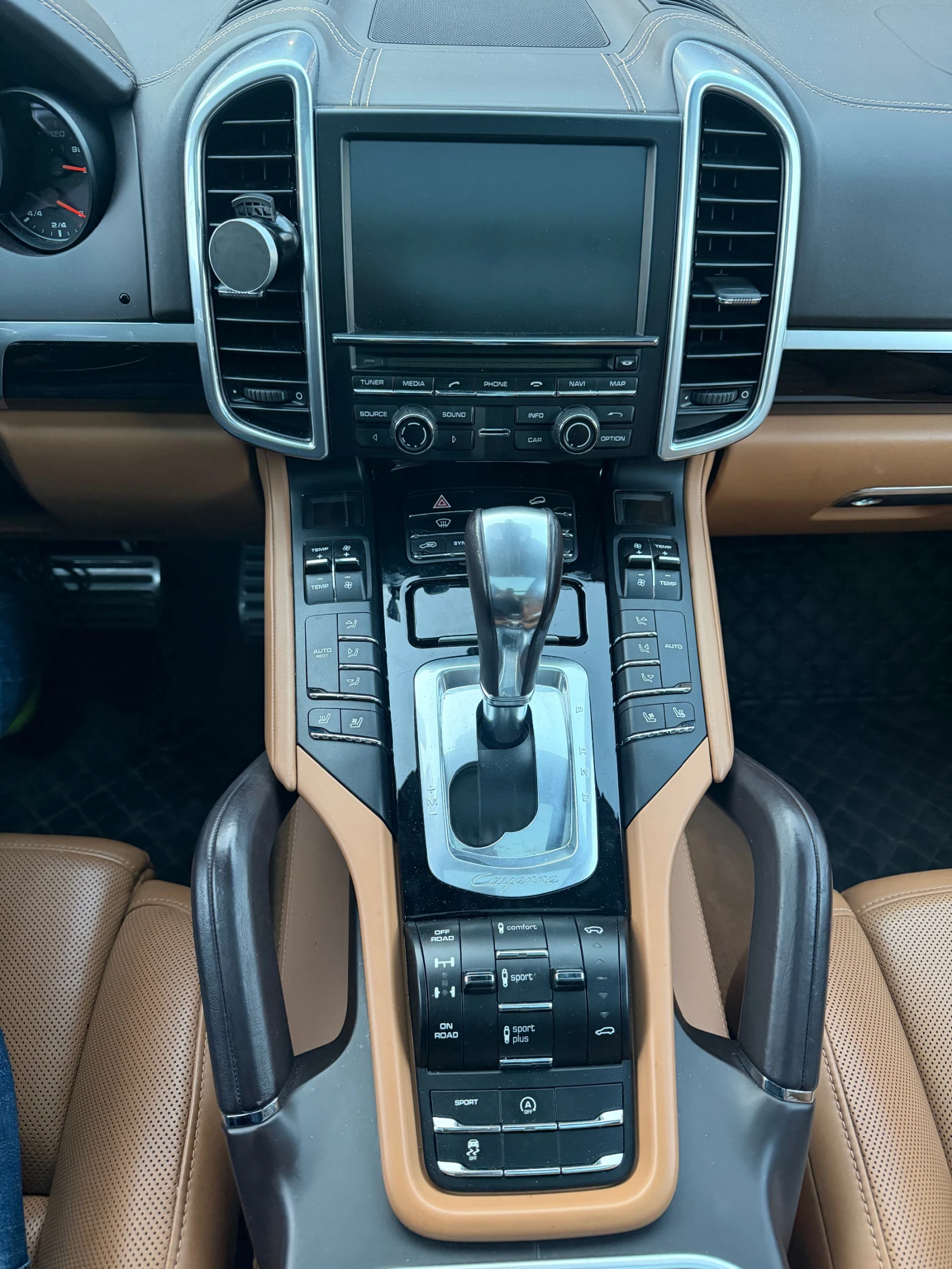 Porsche Cayenne 4.2tdi* GTS, снимка 13 - Автомобили и джипове - 53866701