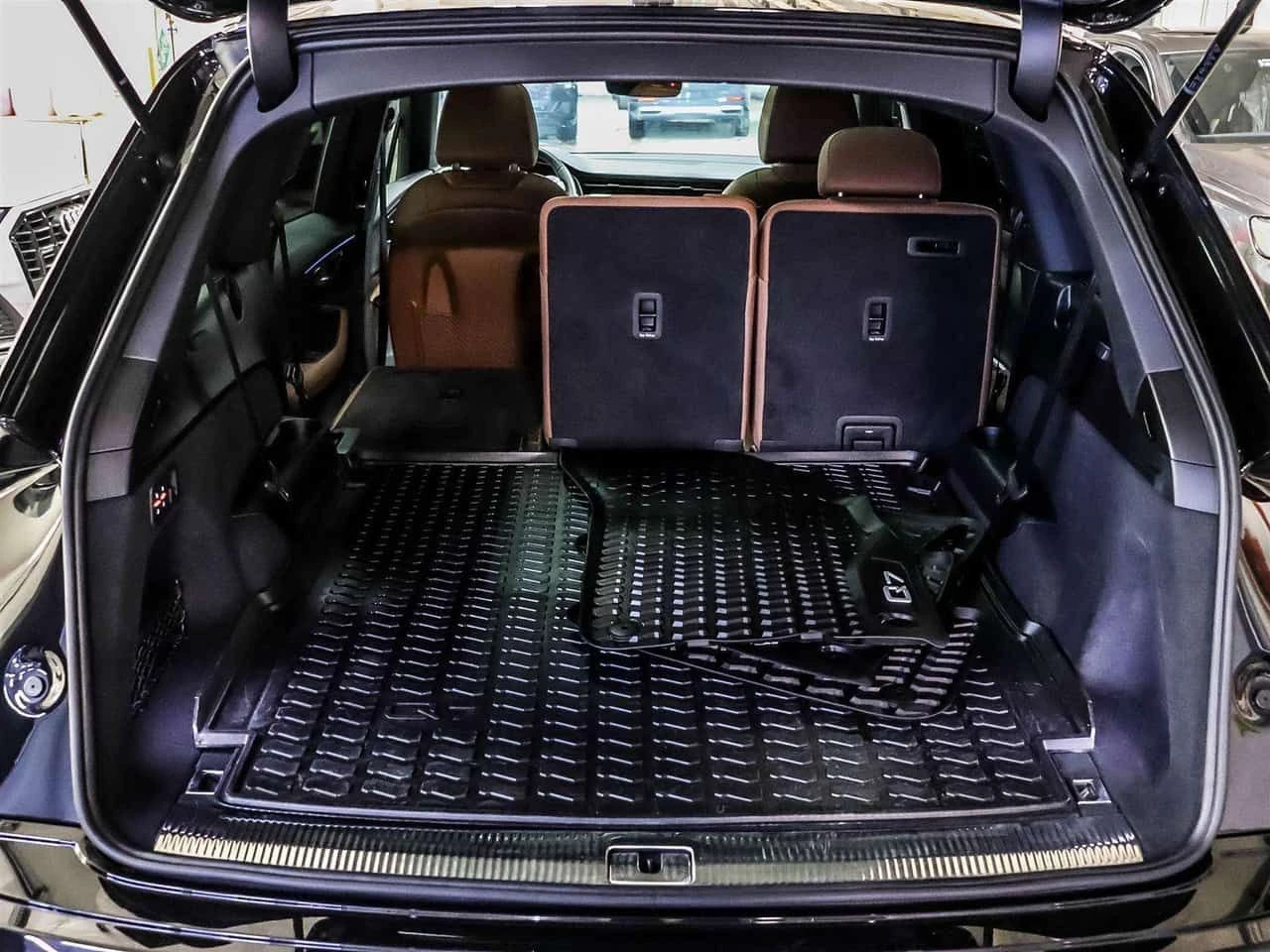 Audi Q7 quattro Progressiv  CARFAX | Mobile.bg � ����������� 15