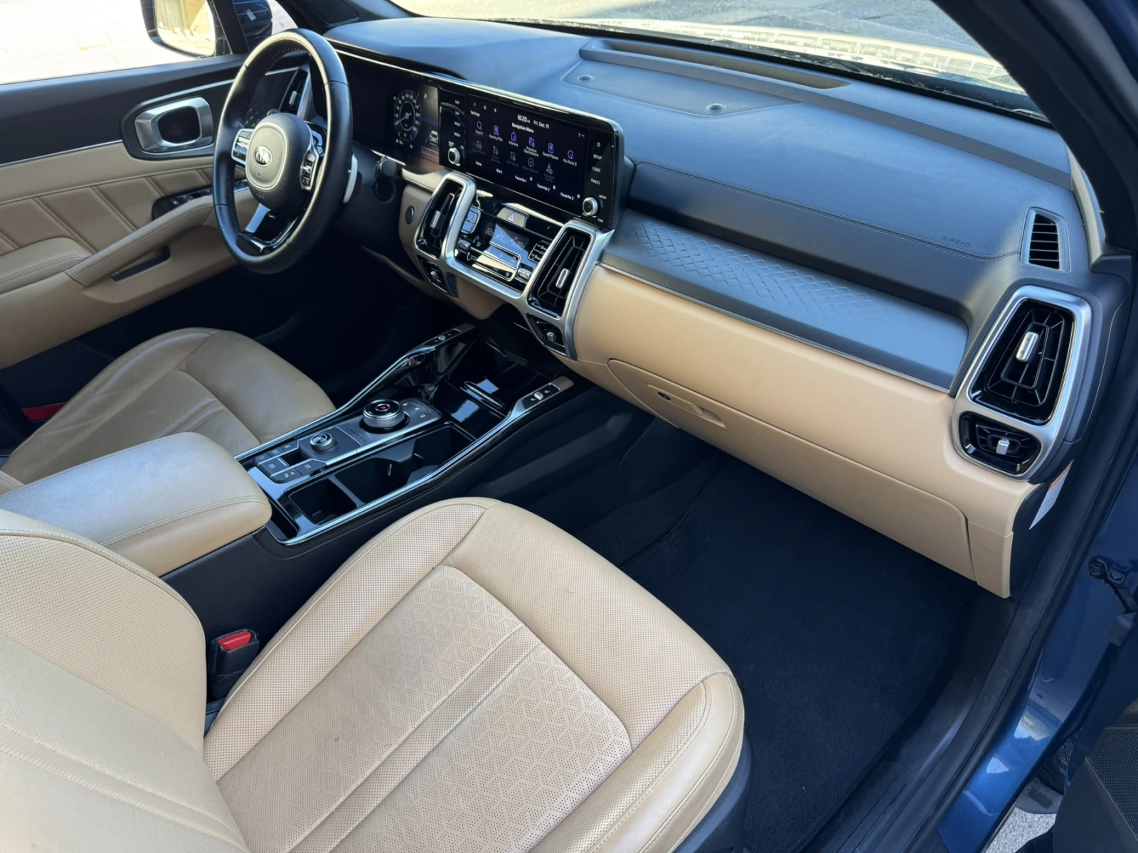 Kia Sorento 1.6 Т-GDI Hybrid Platinum, снимка 12 - Автомобили и джипове - 54202946