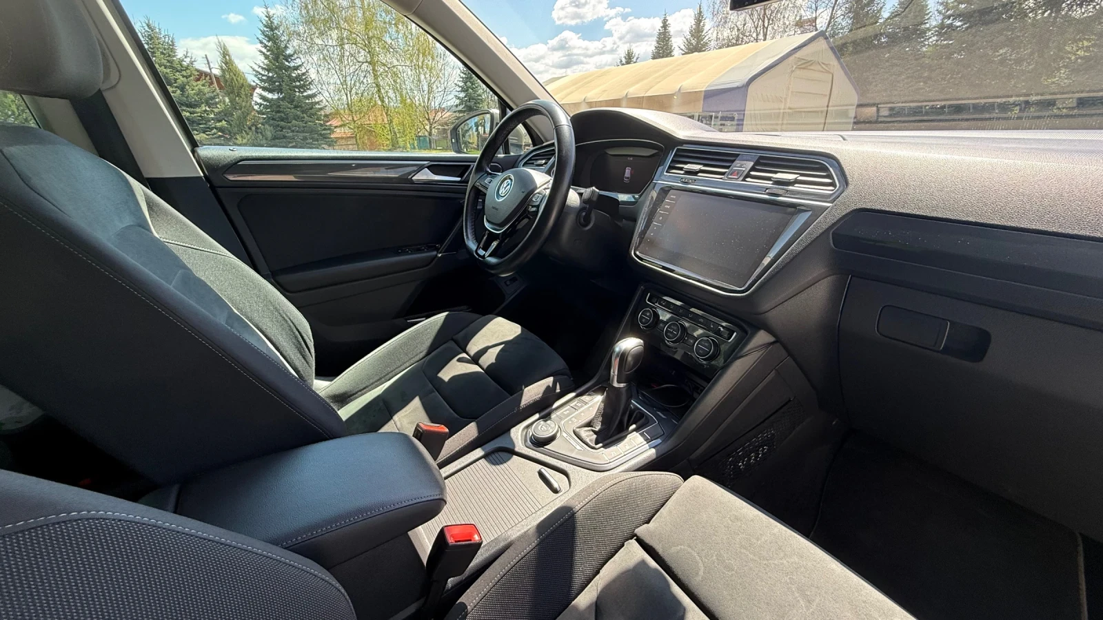 VW Tiguan Highline 4x4 2.0 TSI DSG7, снимка 13 - Автомобили и джипове - 54255850