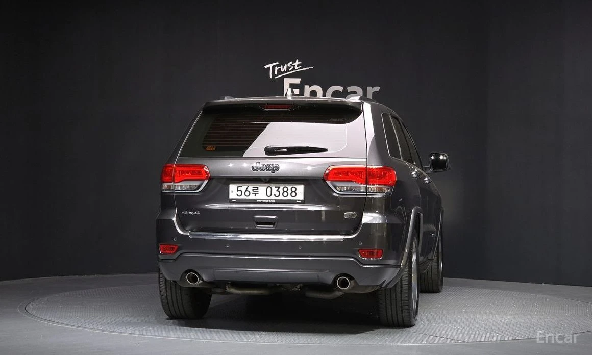 Jeep Grand cherokee, снимка 4 - Автомобили и джипове - 54355122