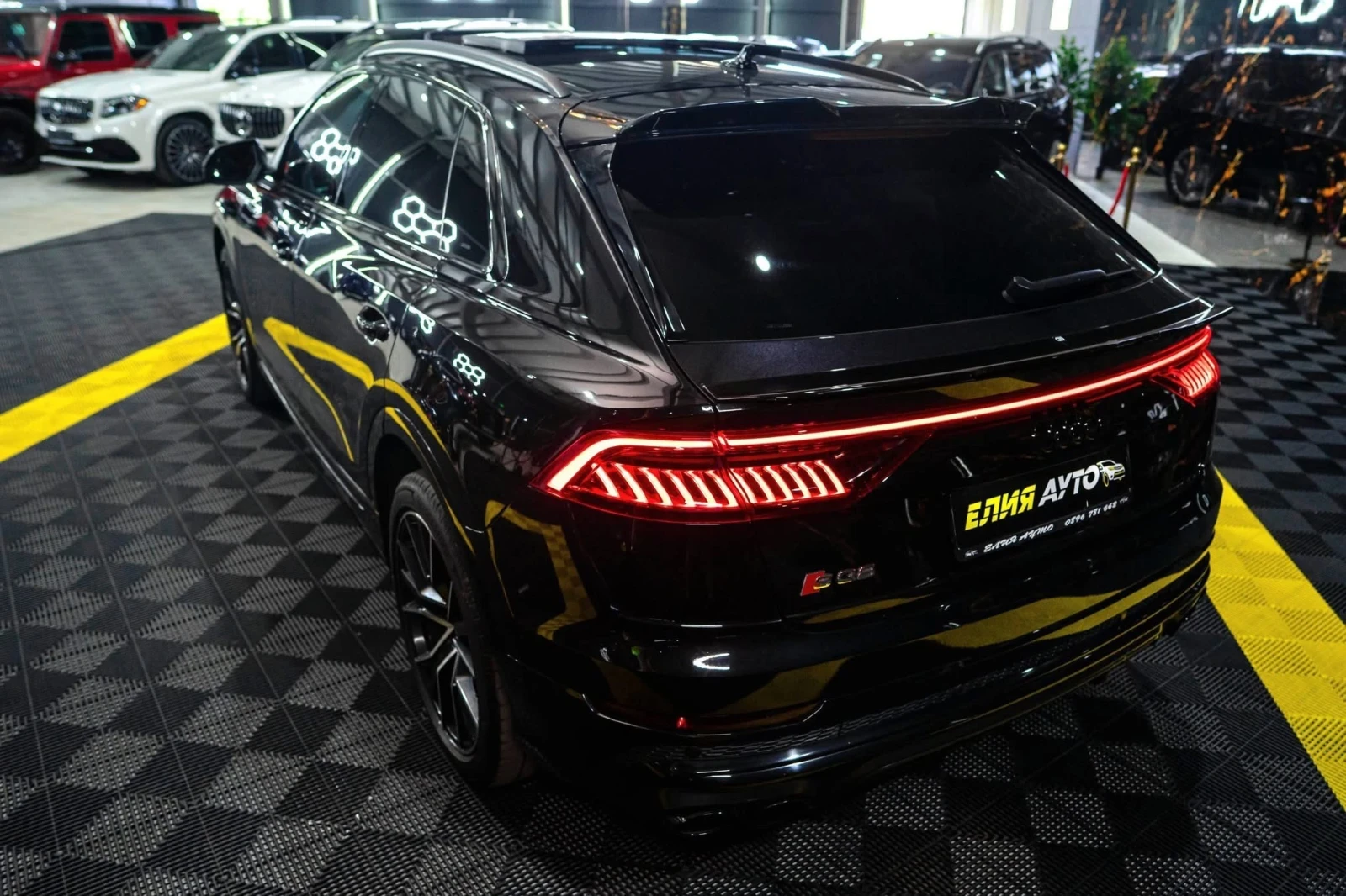 Audi SQ8 4.0D MATRIX CARBON ПАНО B&O ЛИЗИНГ 100%, снимка 7 - Автомобили и джипове - 54699442