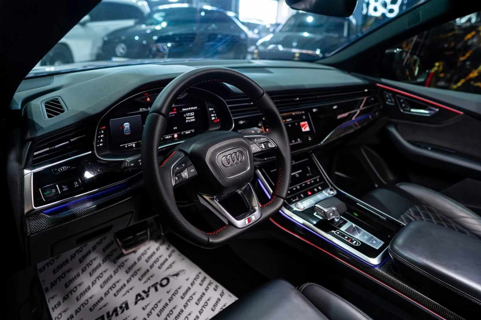 Audi SQ8 4.0D MATRIX CARBON ПАНО B&O ЛИЗИНГ 100%, снимка 12 - Автомобили и джипове - 54699442