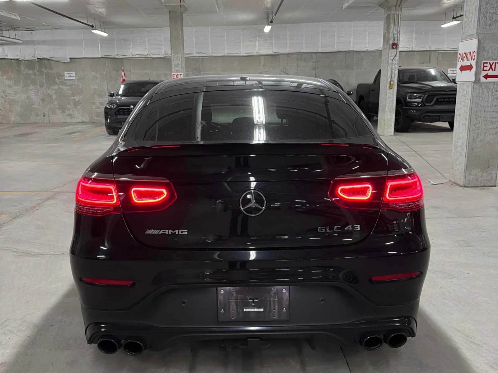 Mercedes-Benz GLC 43 AMG ДИСТРОНИК * ПОДГРЕВ * ПАНОРАМА * 360CAM * , снимка 2 - Автомобили и джипове - 55255026