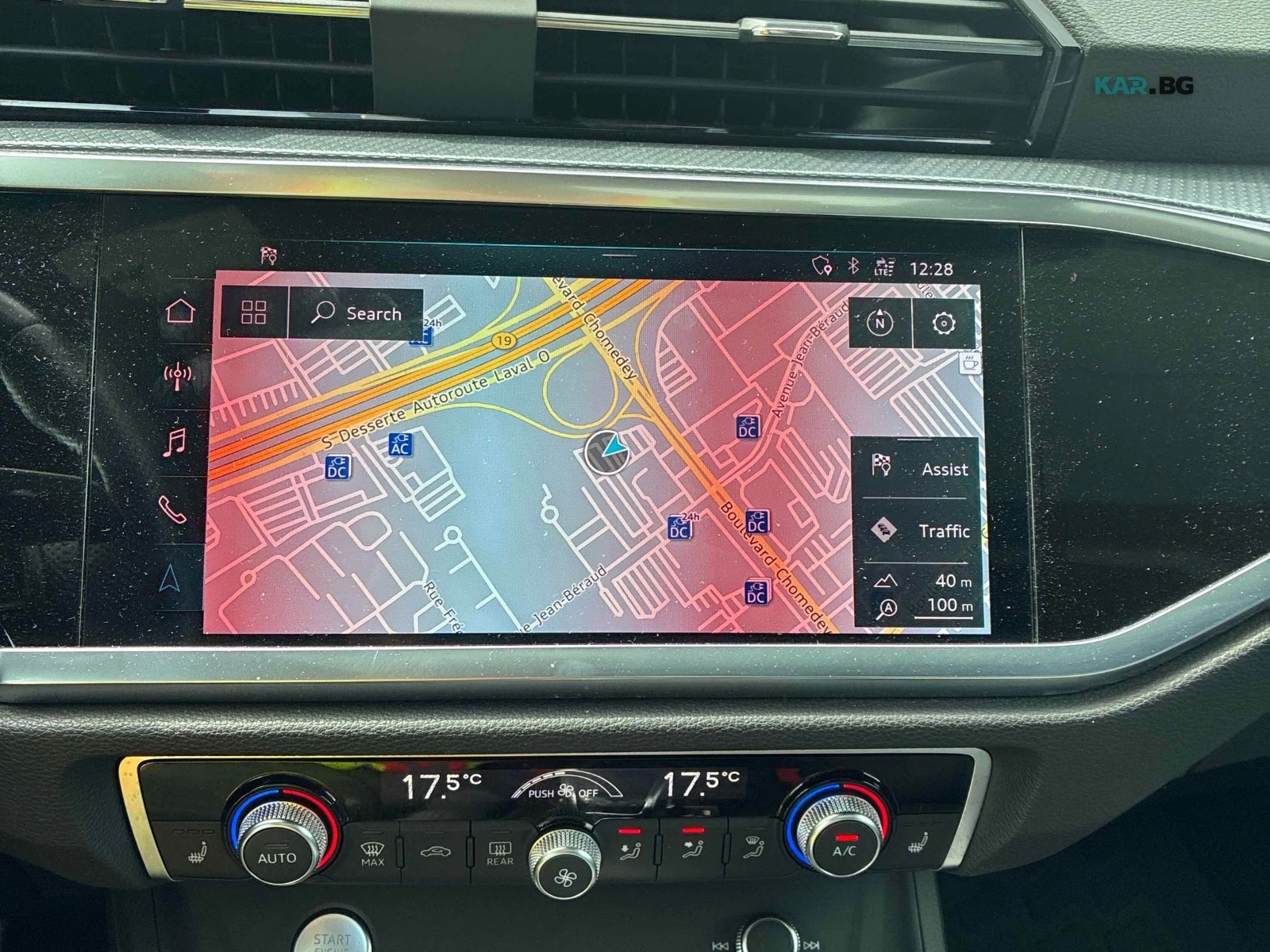 Audi Q3 ПОДГРЕВ* PANO* KEYLESS* , снимка 11 - Автомобили и джипове - 55722850