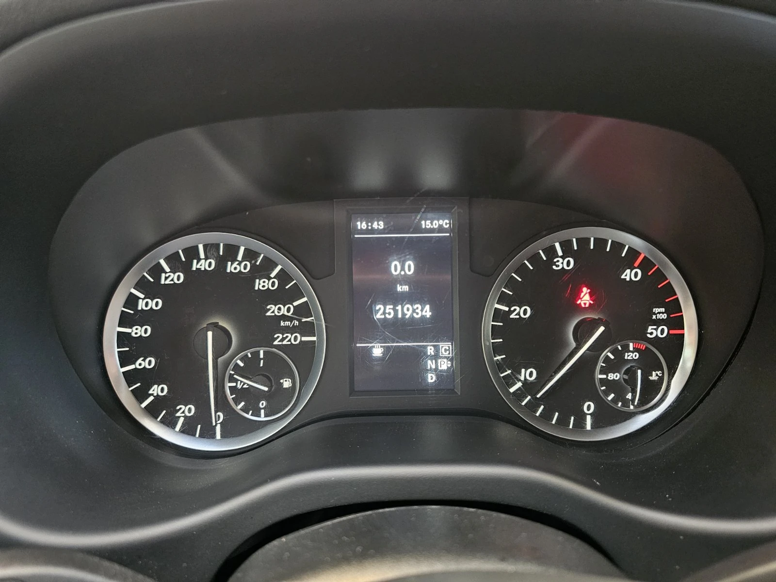 Mercedes-Benz Vito 2.2 - изображение 8