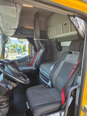 Renault T МЕГА, снимка 5