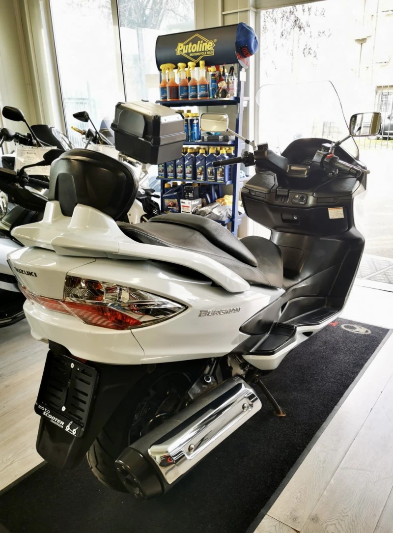 Suzuki Burgman 400i ABS 05.2016г., снимка 2 - Мотоциклети и мототехника - 52850756