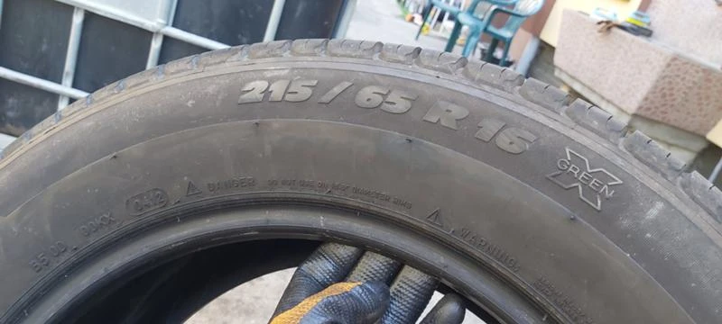 Гуми Летни 215/65R16, снимка 6 - Гуми и джанти - 29887415