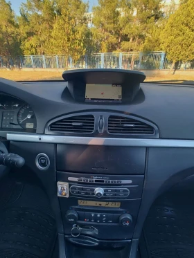 Renault Laguna, снимка 8