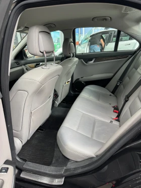 Mercedes-Benz C 220 Avantgarde, снимка 11