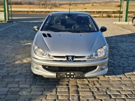 Peugeot 206 CC 1.6i 139000км 2006 година ЕВРО 4 ГАРАЖНА, снимка 5