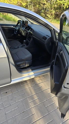 Обява за продажба на VW Golf 1.6Tdi 80Хил.км ~26 000 лв. - изображение 11 | Auto.bg Обява за продажба на VW Golf 1.6Tdi 80Хил.км ~26 000 лв. - изображение 11