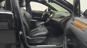 Lincoln MKC 2.0 ecoBoost AWD Panorama * Обдухване - 10900 € / 21318.55 лв. - 77346145 9