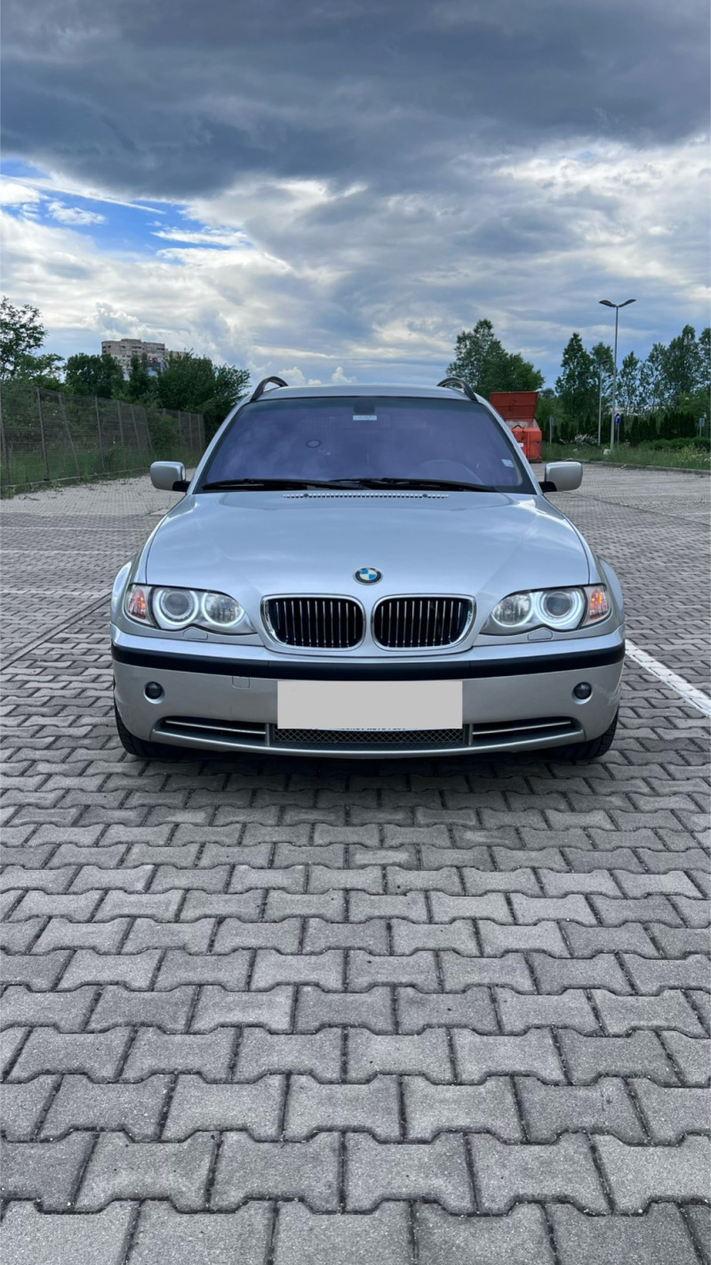 BMW 330 BMW 330xi 4x4 Facelift/автомат/кожа/нави/газ, снимка 1 - Автомобили и джипове - 45999634