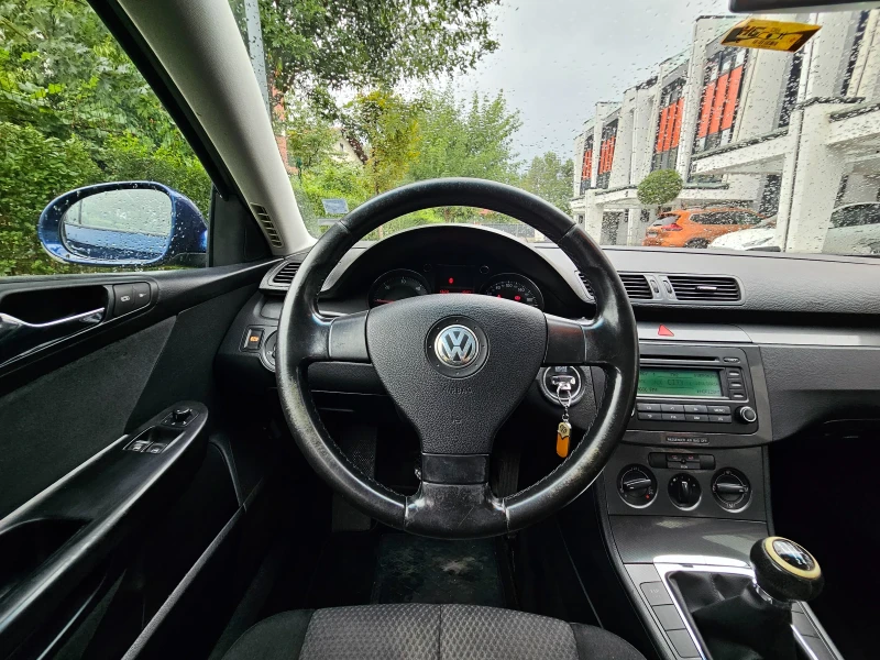 VW Passat 6, снимка 7 - Автомобили и джипове - 47078806