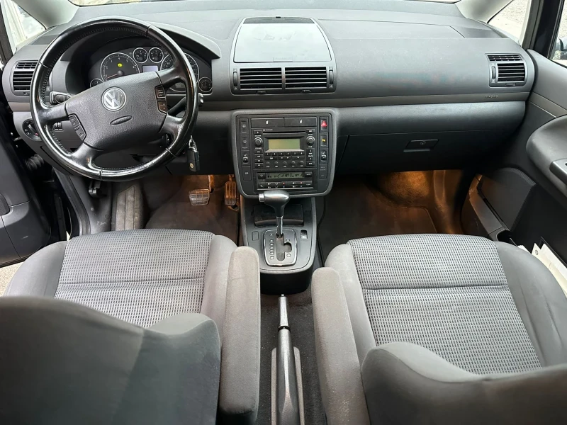 VW Sharan 2.8/204 kc/Automat/7Mecta, снимка 6 - Автомобили и джипове - 49184360