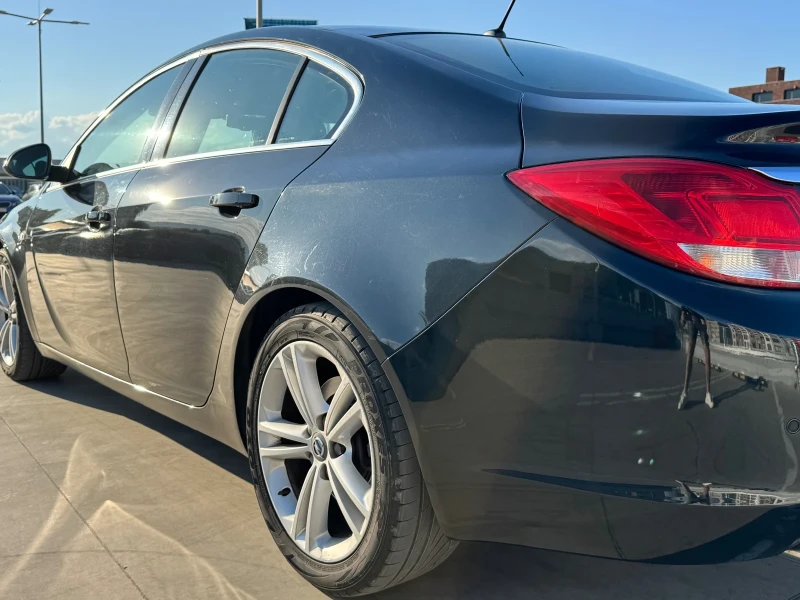 Opel Insignia, снимка 8 - Автомобили и джипове - 52367849