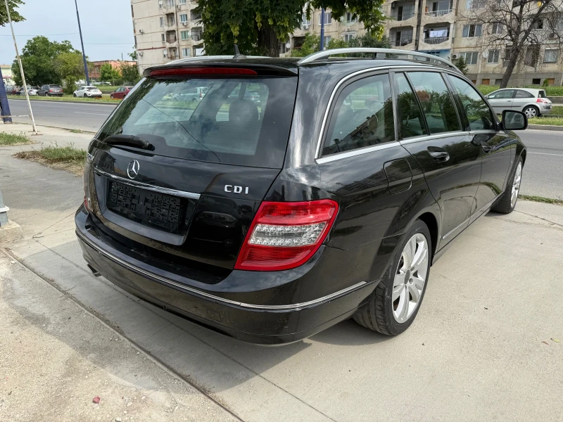 Mercedes-Benz C 220 OM646/AVTOMAT/KOJA/NAVI, снимка 6 - Автомобили и джипове - 50734056