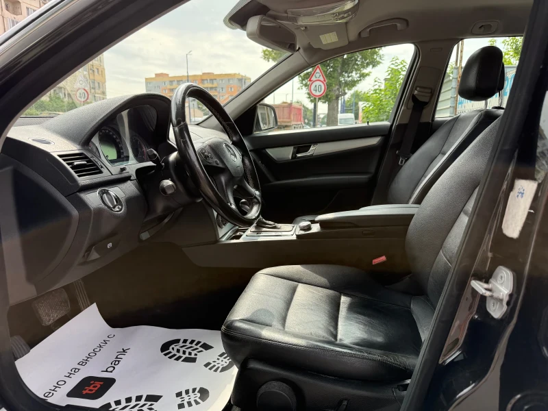 Mercedes-Benz C 220 OM646/AVTOMAT/KOJA/NAVI, снимка 9 - Автомобили и джипове - 50734056