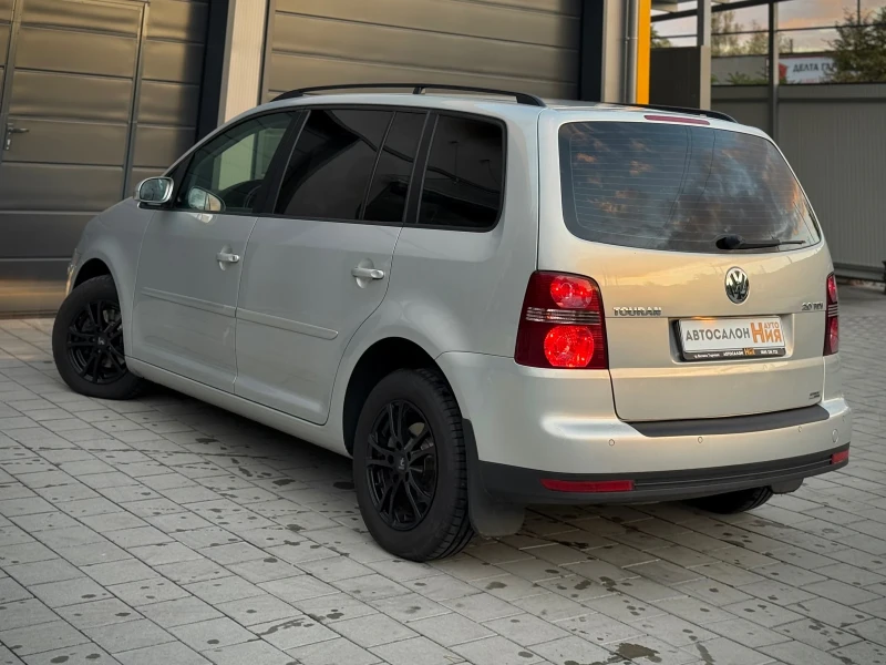 VW Touran 2.0TDI * Automat* NAVI* FaceLift* , снимка 5 - Автомобили и джипове - 52003819