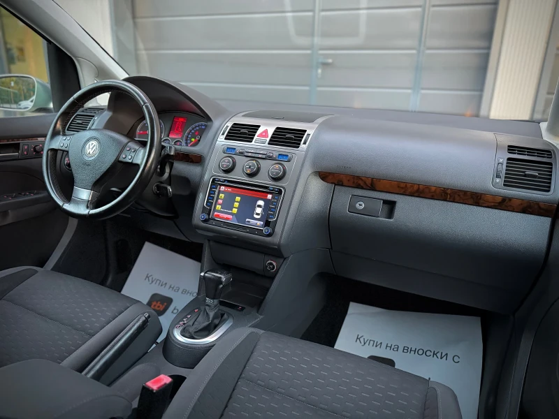 VW Touran 2.0TDI * Automat* NAVI* FaceLift* , снимка 10 - Автомобили и джипове - 52003819