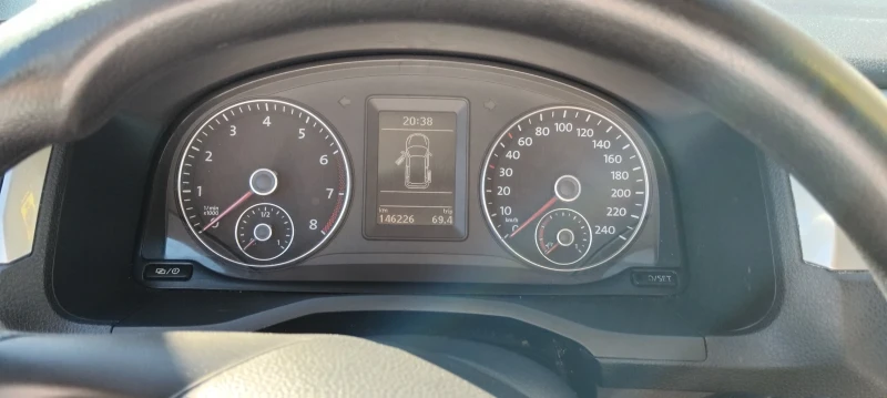 VW Caddy 1.4 TGI, снимка 8 - Автомобили и джипове - 52254979