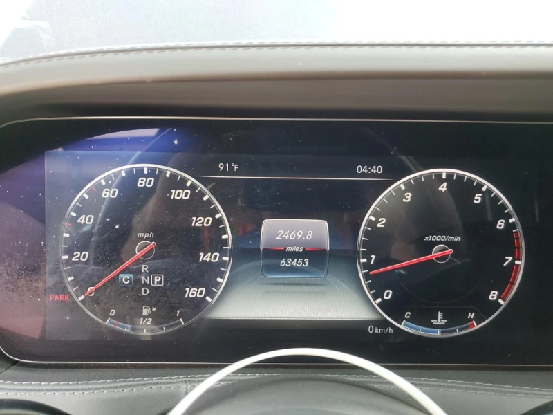 Mercedes-Benz 560 Обдухване* Подгрев* Burmester* 360* Панорама, снимка 9 - Автомобили и джипове - 52877908