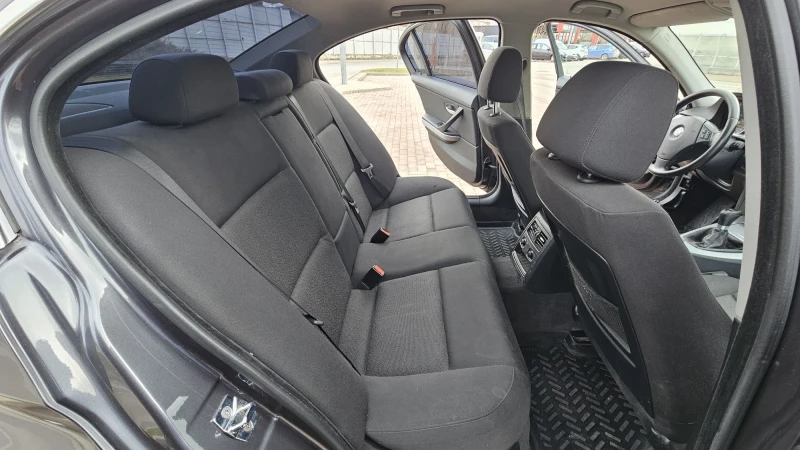 BMW 325, снимка 9 - Автомобили и джипове - 53102095